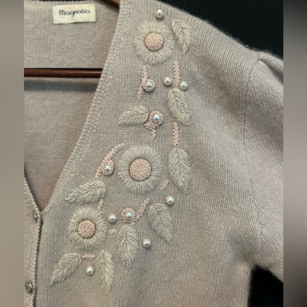 Magnolia Vintage Pearl Detail Beige/tan Lambswool Luxury Cardigan Size XL - Picture 6 of 16